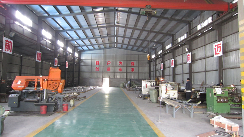 鈦棒,鈦合金棒，TC4鈦合金棒,TA9鈦棒,鋯棒,鉭棒,鈮棒,TC11鈦棒生產(chǎn)車(chē)間